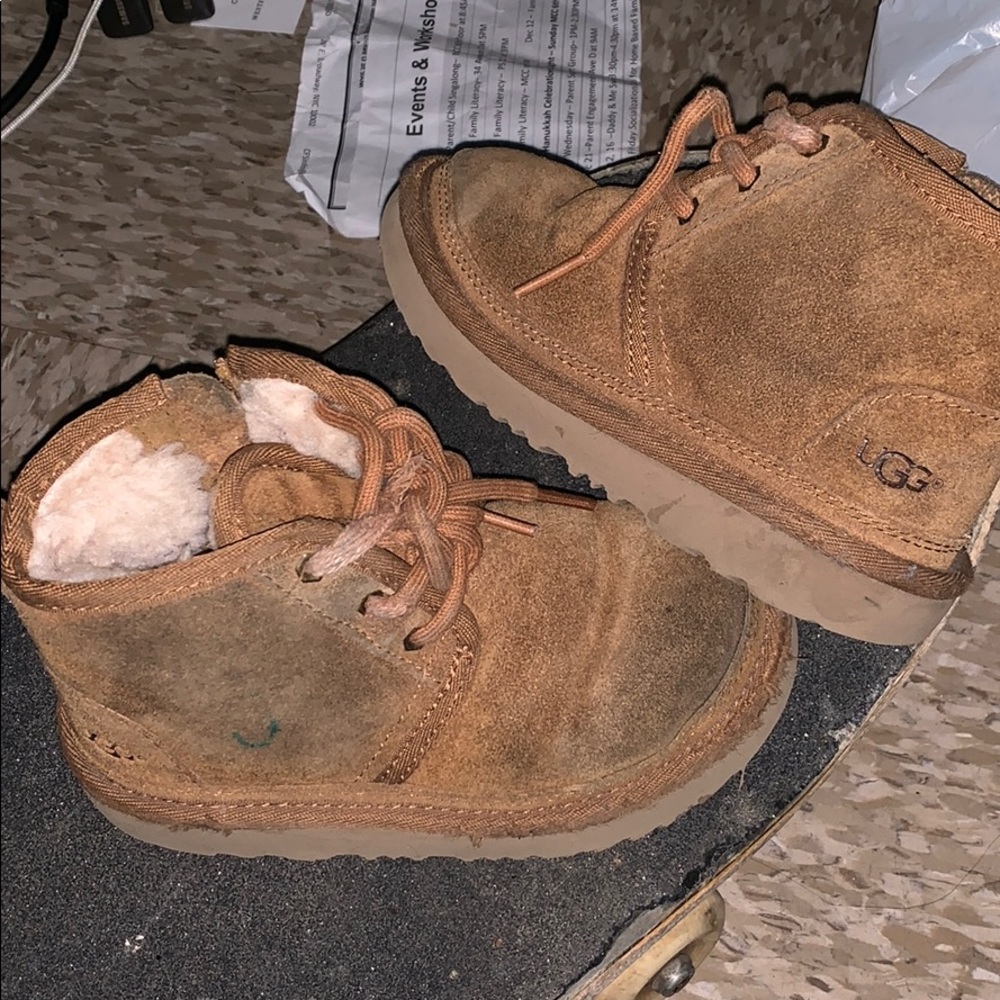 Uggs winter boot 10c toddler